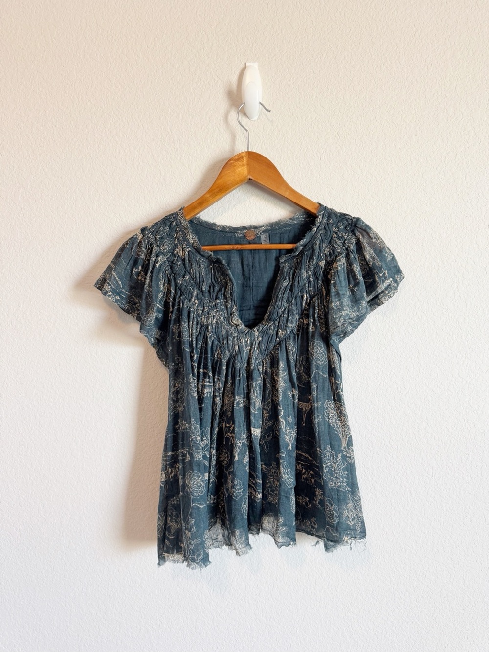 Free People One Padma Floral Voile Whimsical Gauzy Swing Top SIze Large